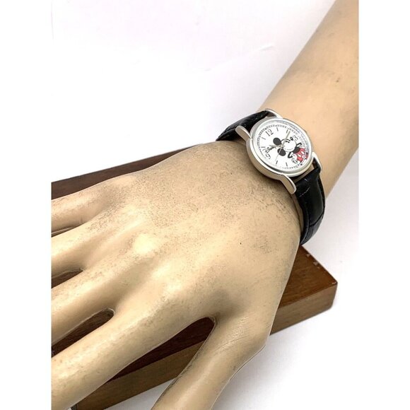 Disney Women's Watch Mickey Mouse Silver Dial Quartz Black Leather Band 27mm - Picture 4 of 13